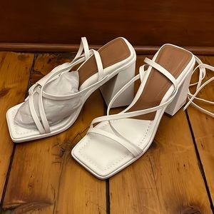 Asos White Leather Chunky Strappy Sandals 9 NWT